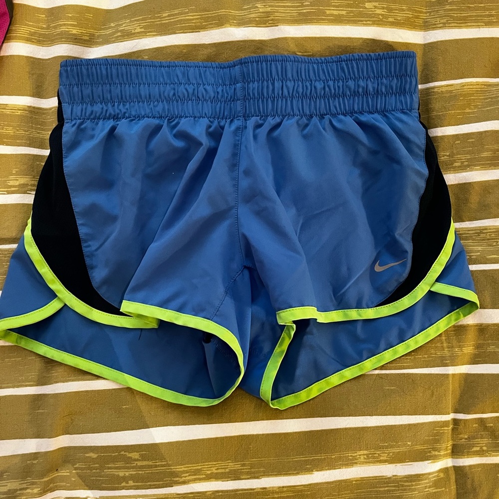 Nike dri fit s shorts
